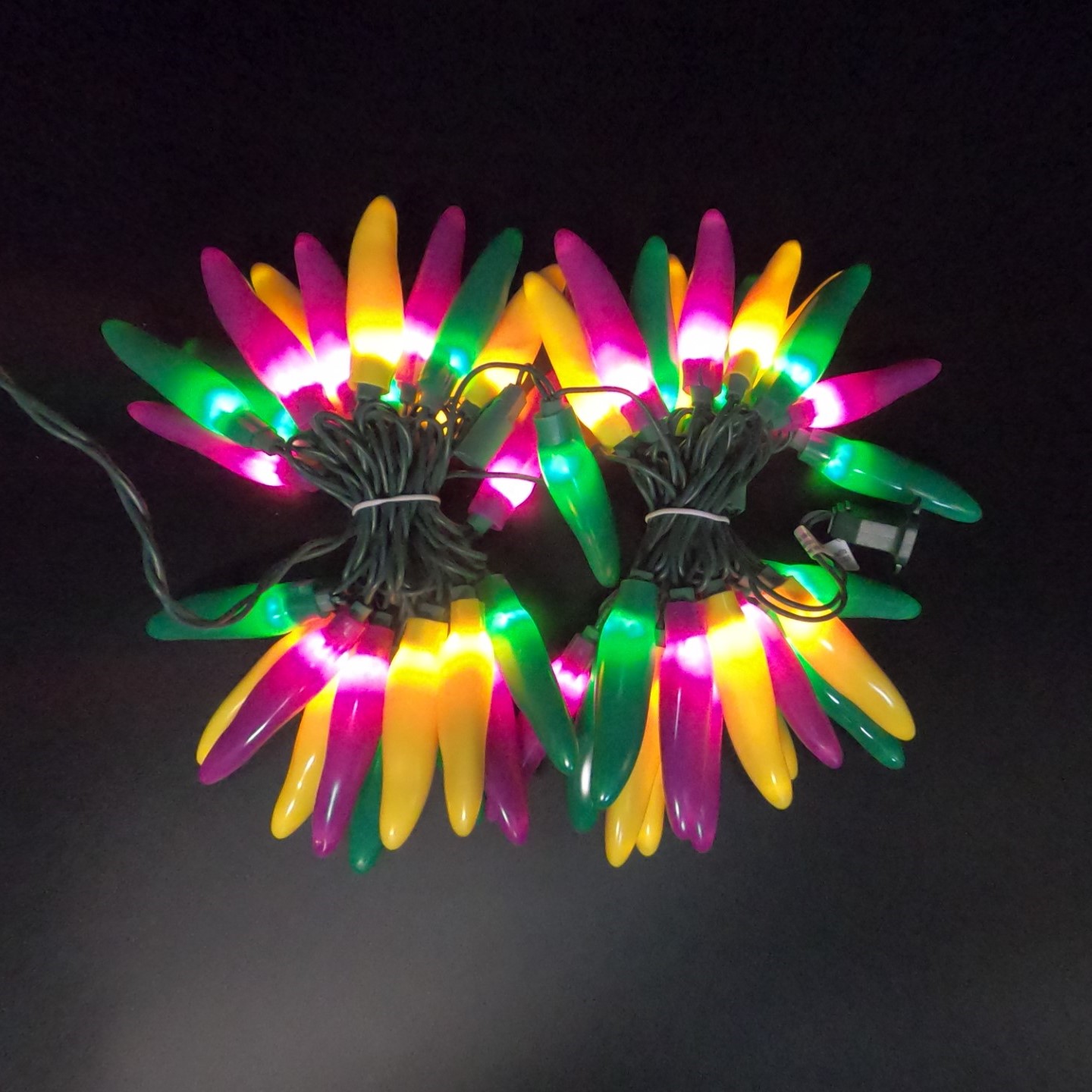 C17150 50 LED Mardi Gras Chili Pepper Lights bunched light by RC Company LLC