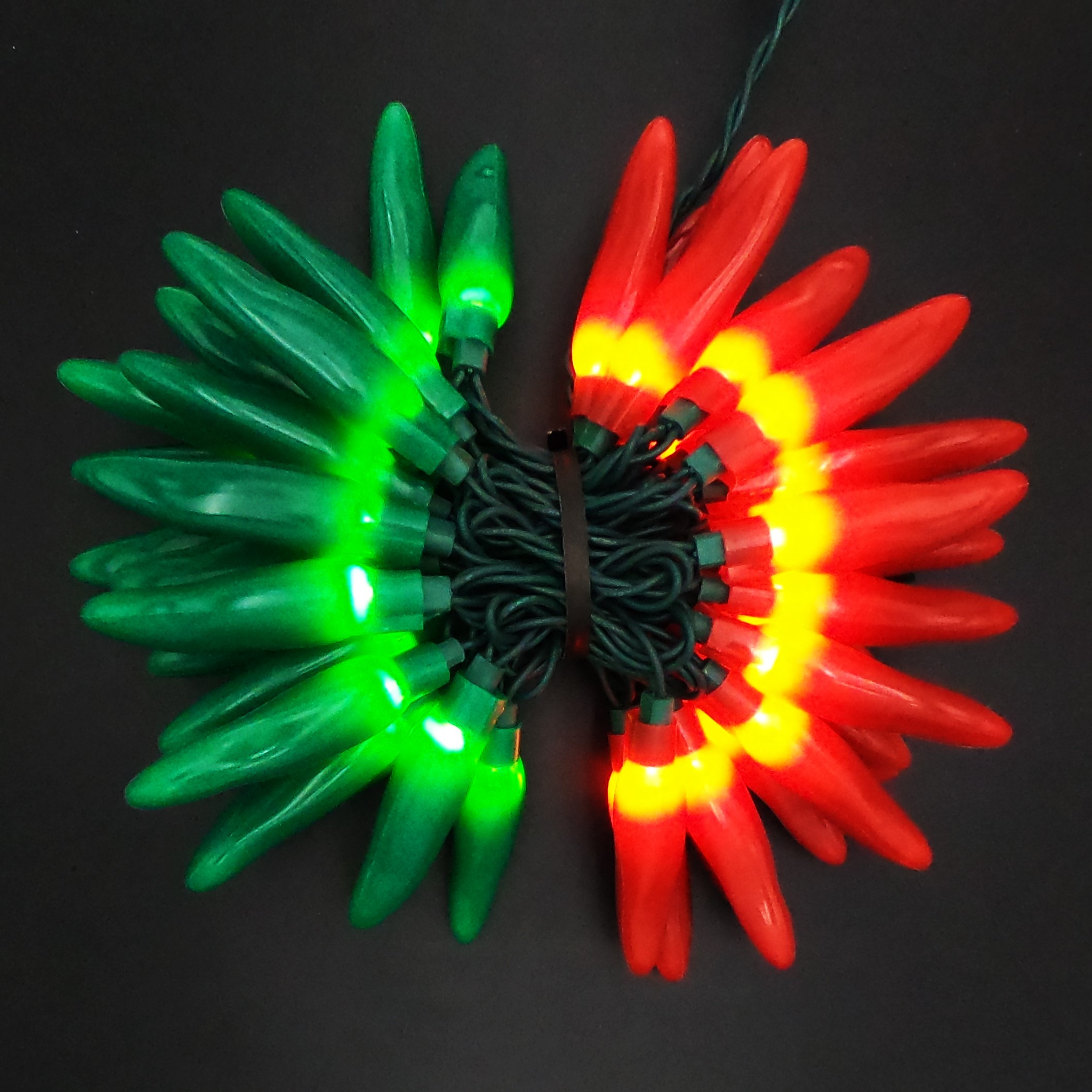 C17250 50 LED Christmas Chili Pepper Lights bunched light by RC Company LLC