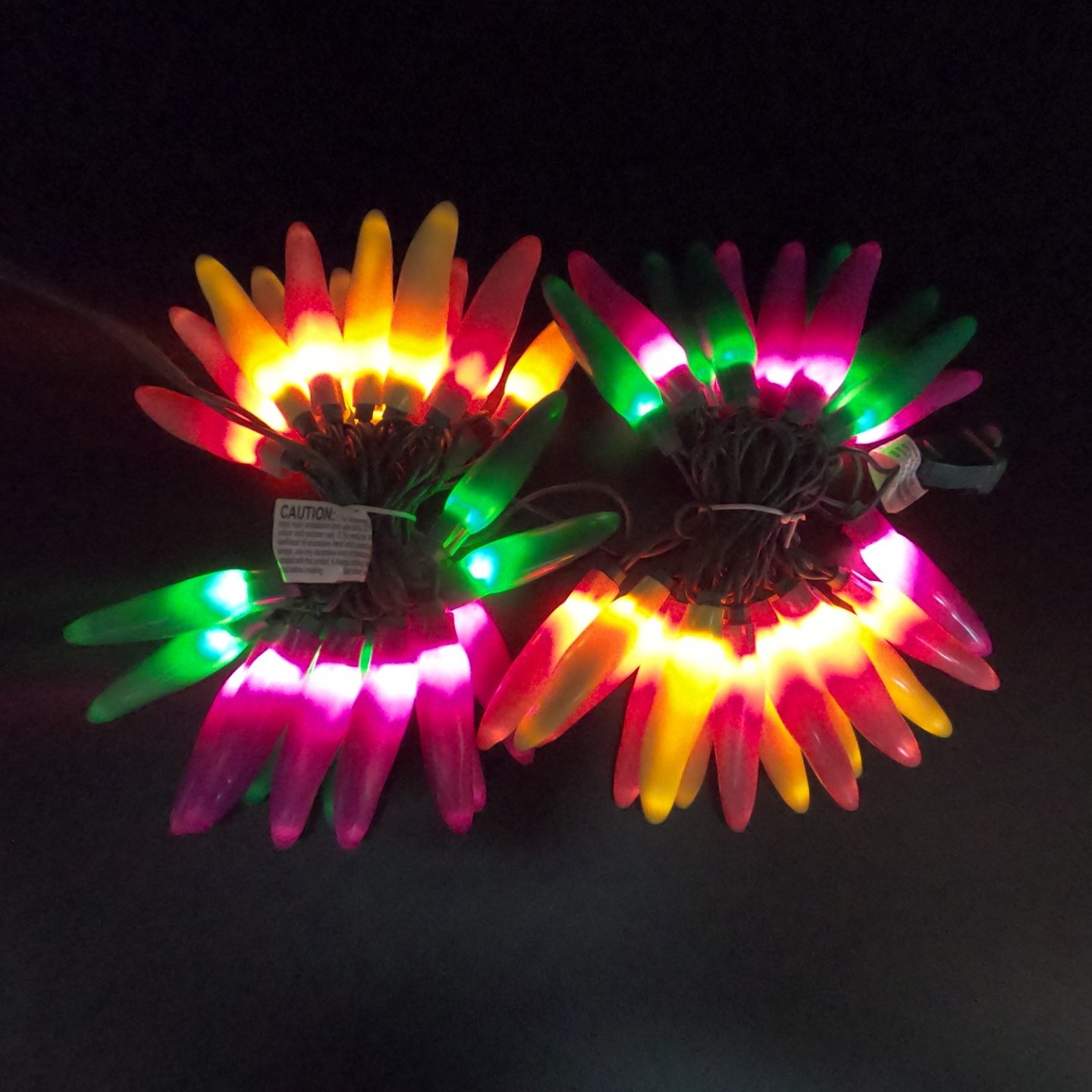 C17650 50 LED Carnival Chili Pepper Lights bunched light by RC Company LLC